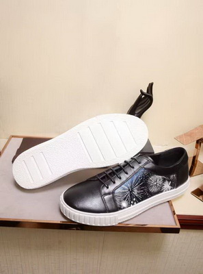 Gucci Fashion Casual Men Shoes_019